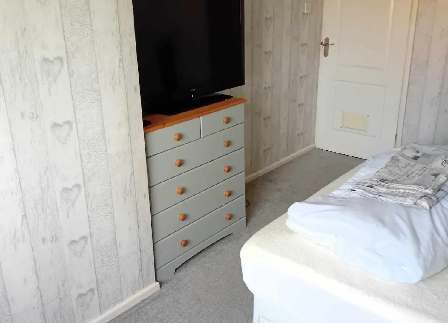Homestay 319Mizen Apartment Broadstone